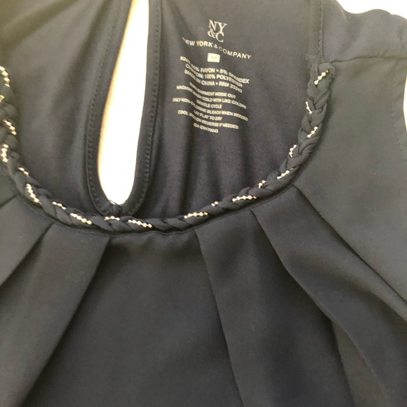 top - Picture 3 of 5